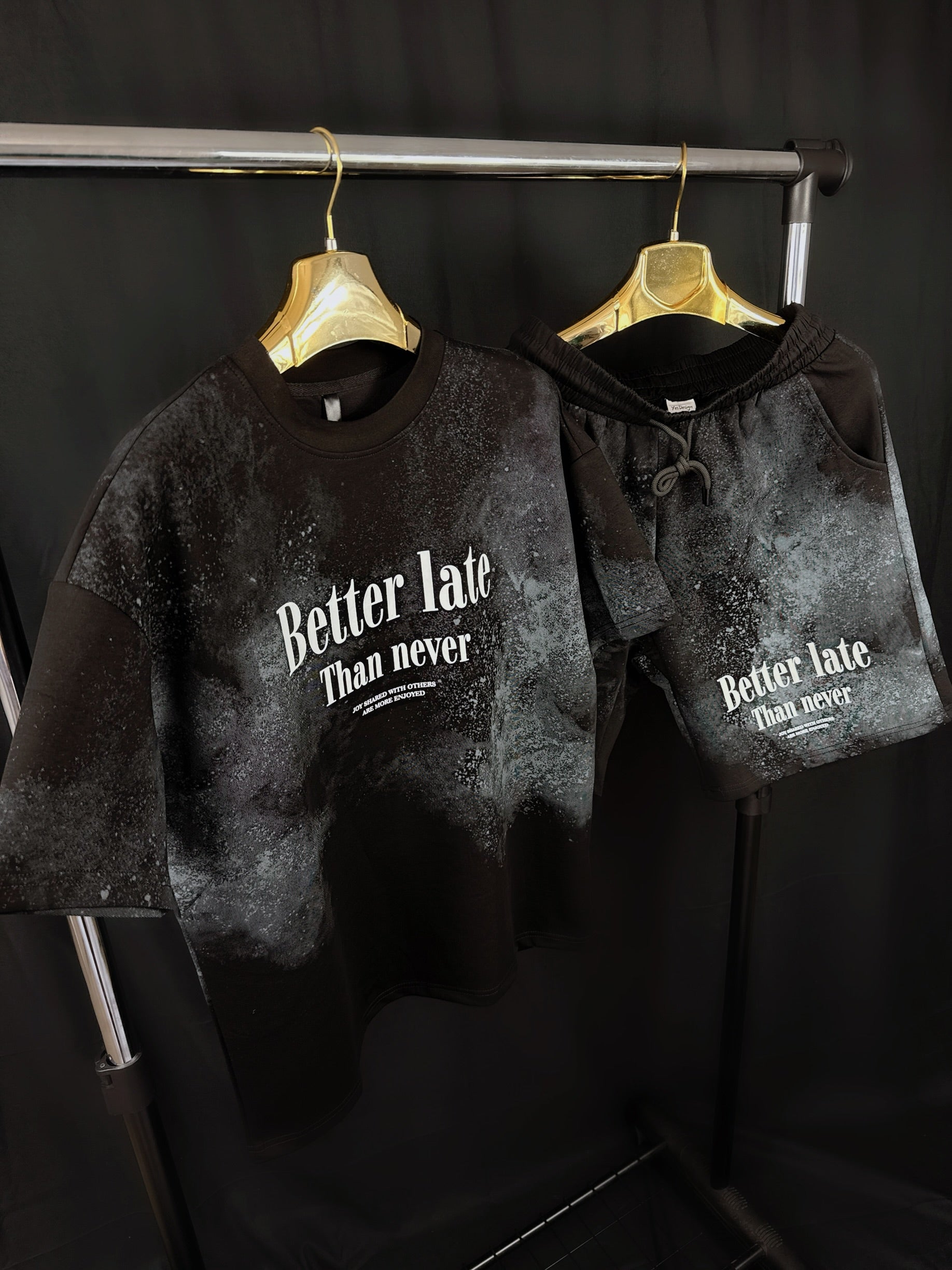 Compleu Barbati “ Better Late” Premium
