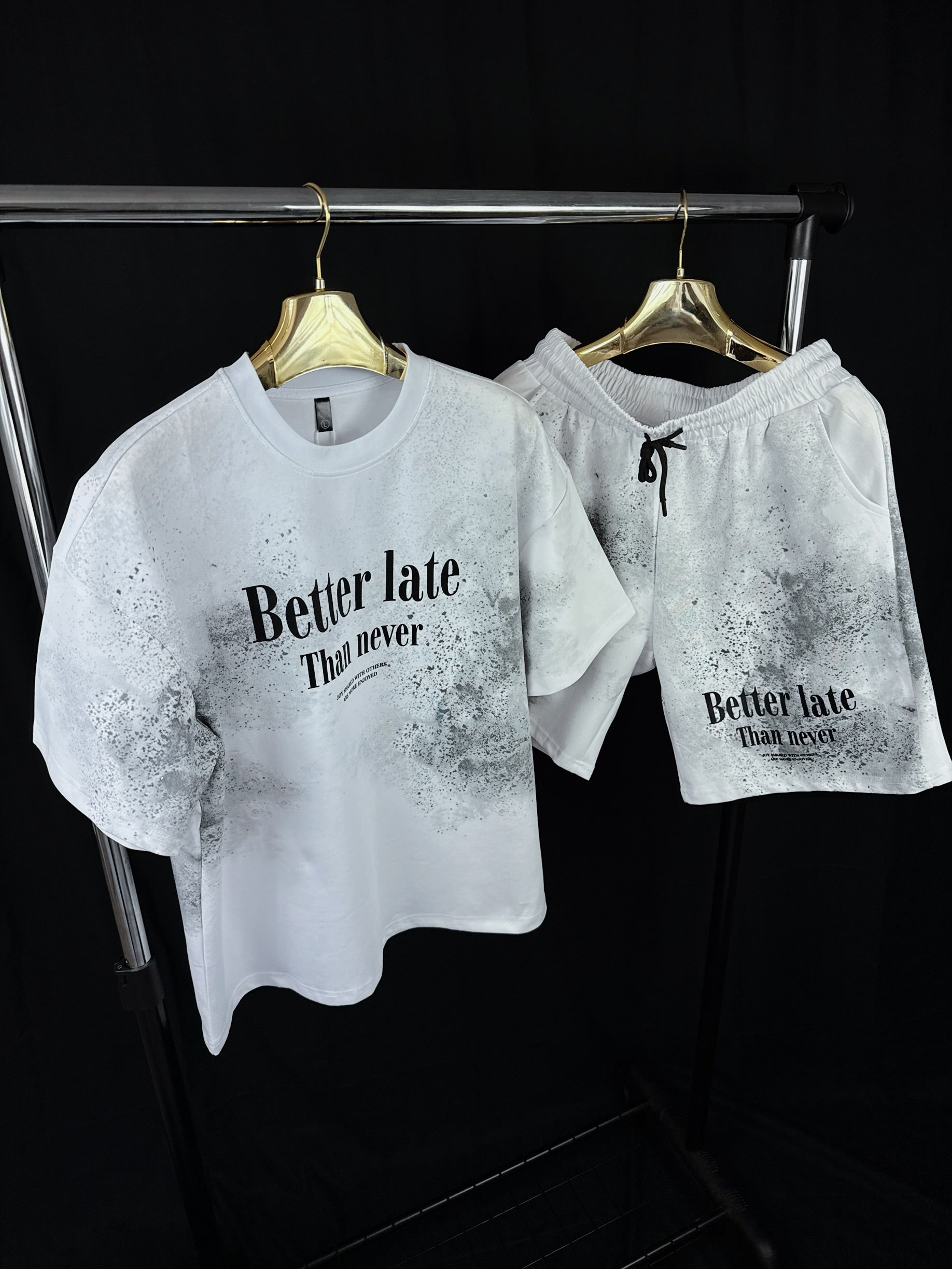 Compleu Barbati “ Better Late” Premium
