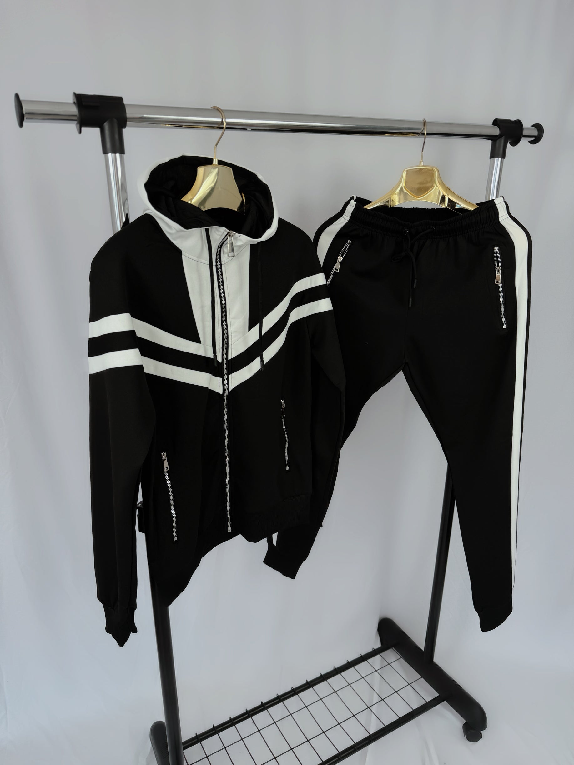 Trening Barbati “ Lines” Premium Black
